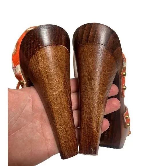 Gucci Orange Crane Wood Block Heels Sandals Sz. 8 - Picture 10 of 13